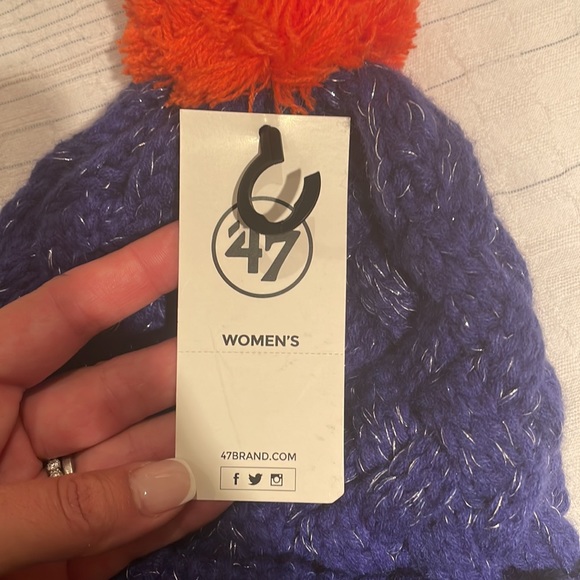 New York Knicks hat and cap - Picture 10 of 11